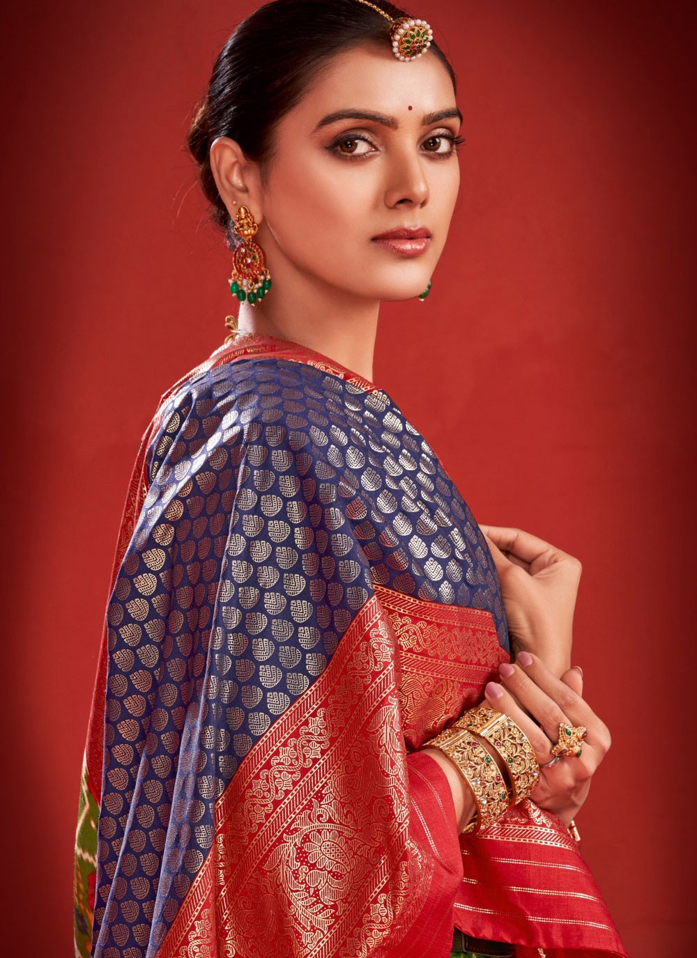 Classic Border Work Silk Saree - S9639