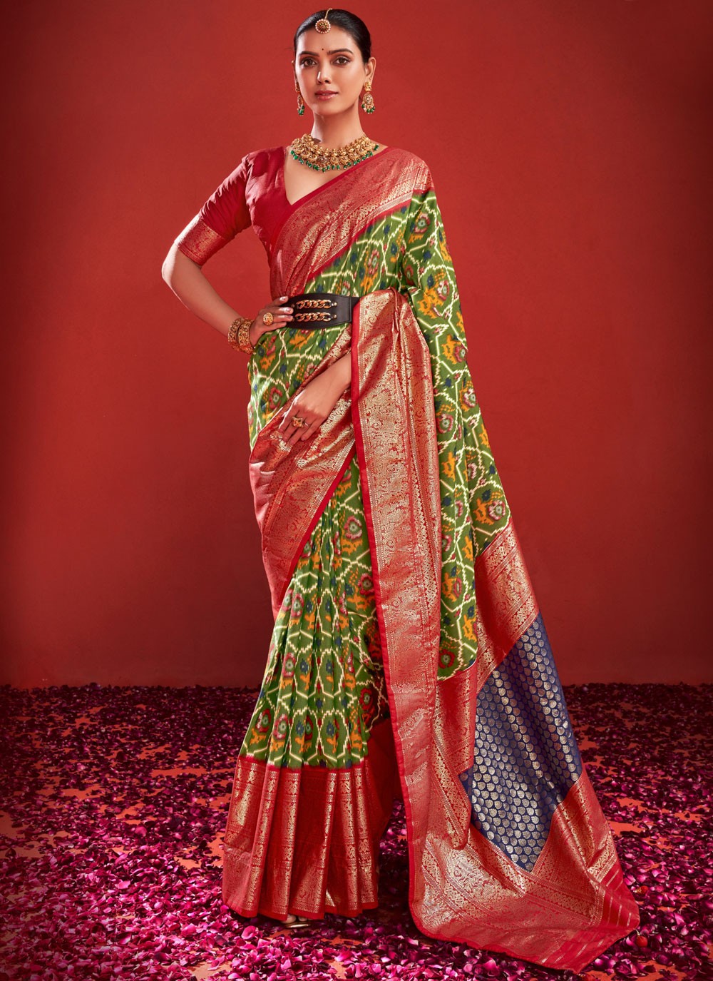 Classic Border Work Silk Saree - S9639