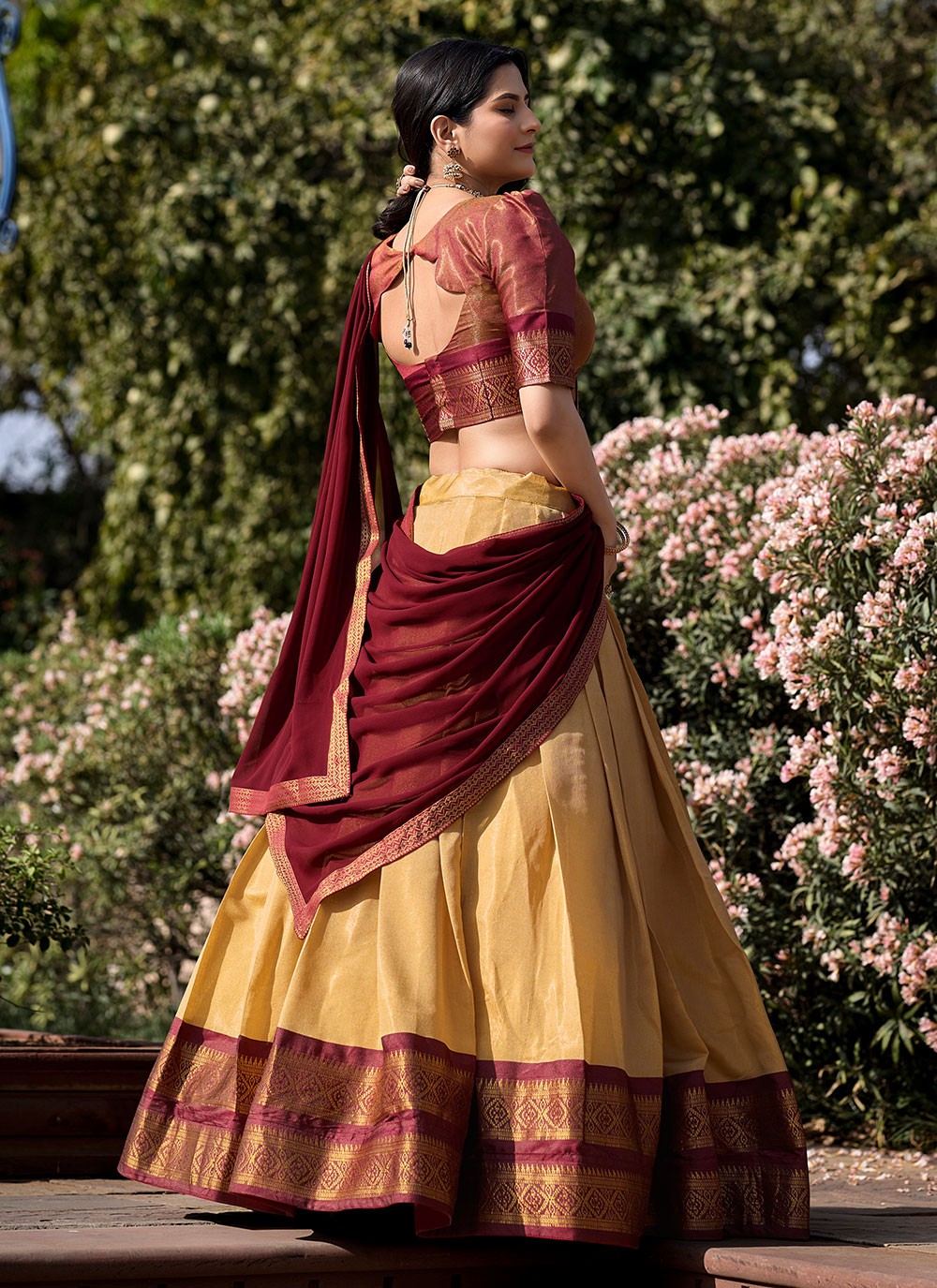 Weaving Zari Kanchipuram Silk A - Line Lehenga - L1774