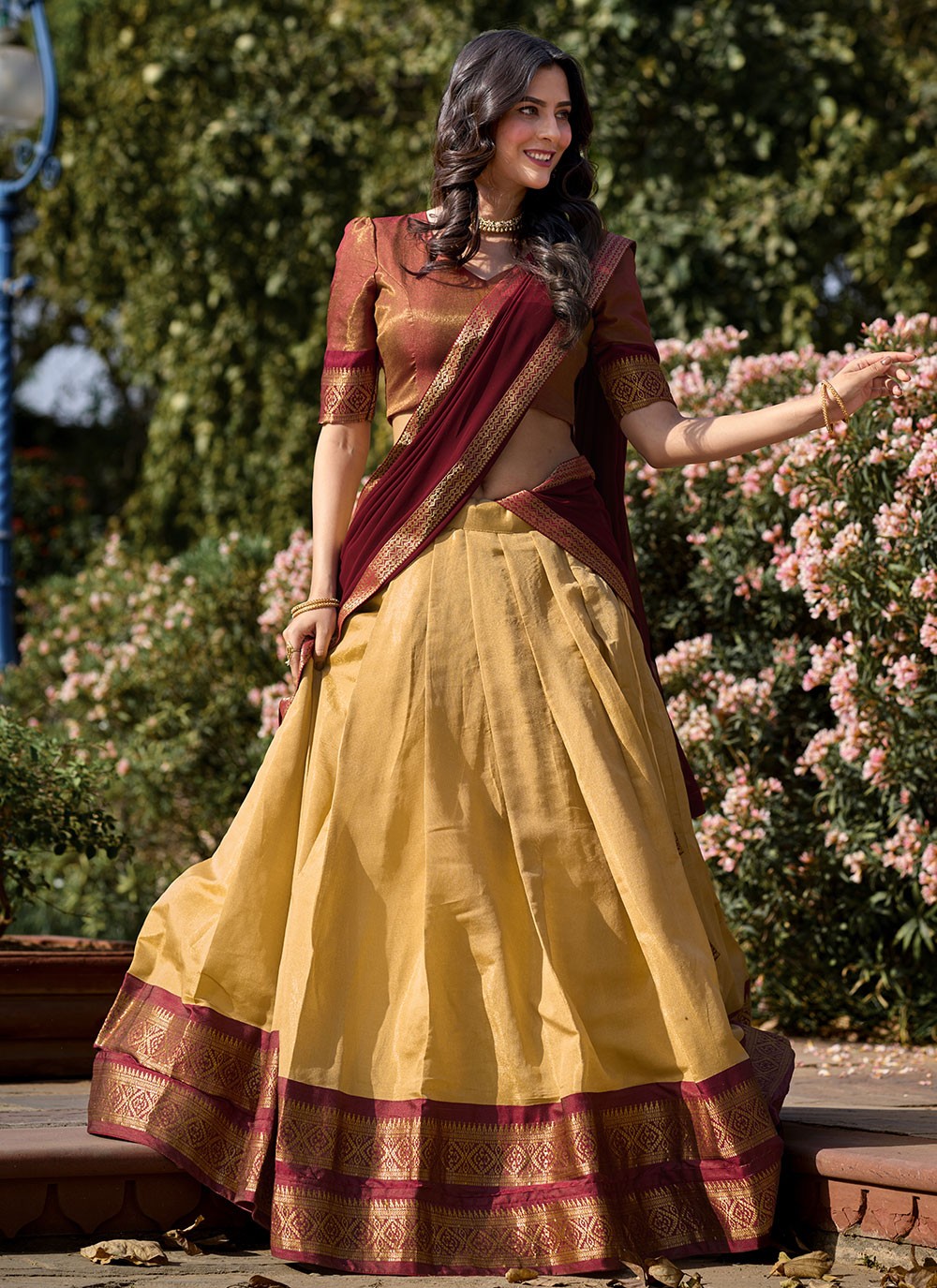 Weaving Zari Kanchipuram Silk A - Line Lehenga - L1774