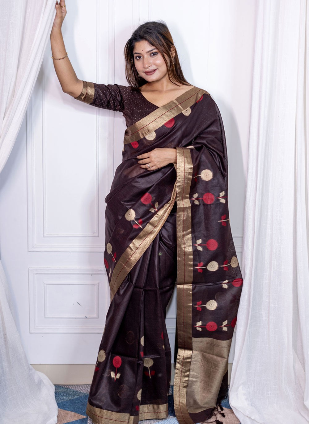 Trendy Woven Cotton Silk Saree - S4372