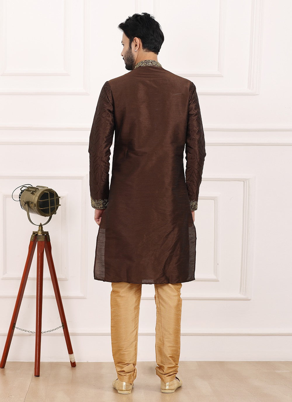 Thread Banarasi Silk Brown Kurta Pyjama - M6135