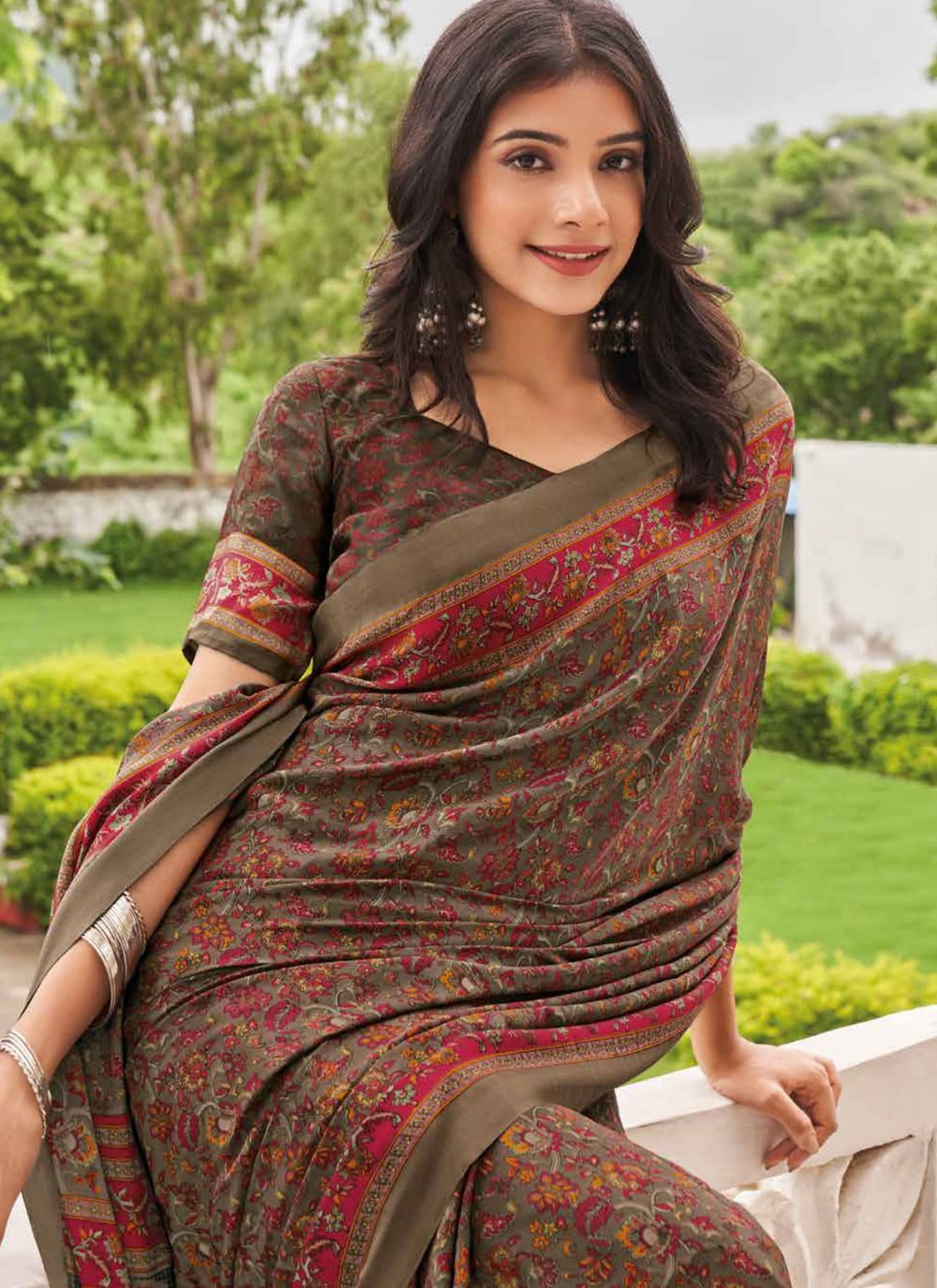 Contemporary Printed Pure Crepe Saree - S9443