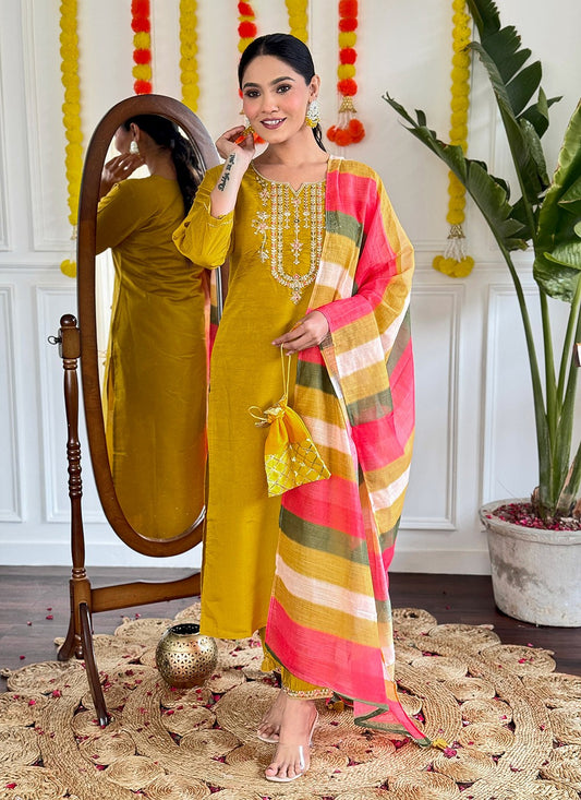 Embroidered Chanderi Salwar Suit - T4689