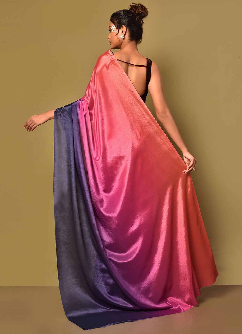 Trendy Plain Chinon Saree - S3000