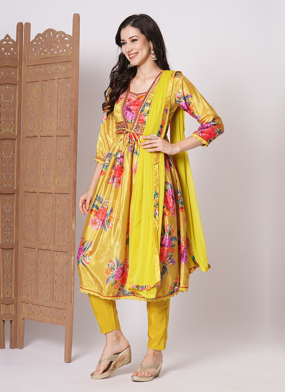 Embroidered Chinon Salwar Suit - T4476