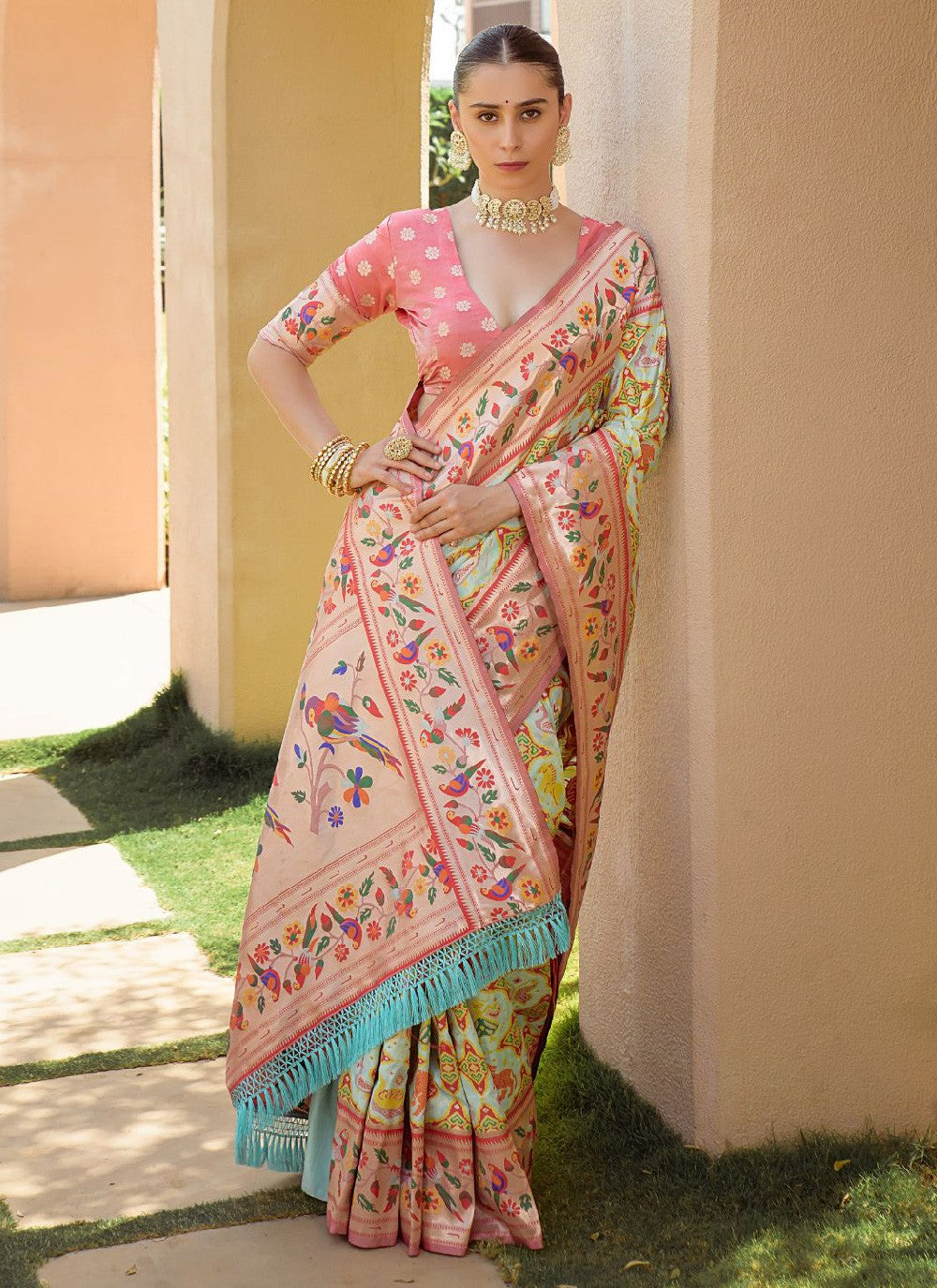 Trendy Woven Silk Saree - S3559