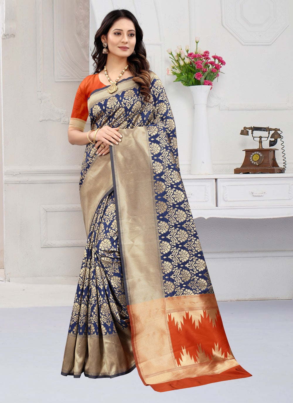 Designer Weaving Zari Banarasi Silk Saree - S1201