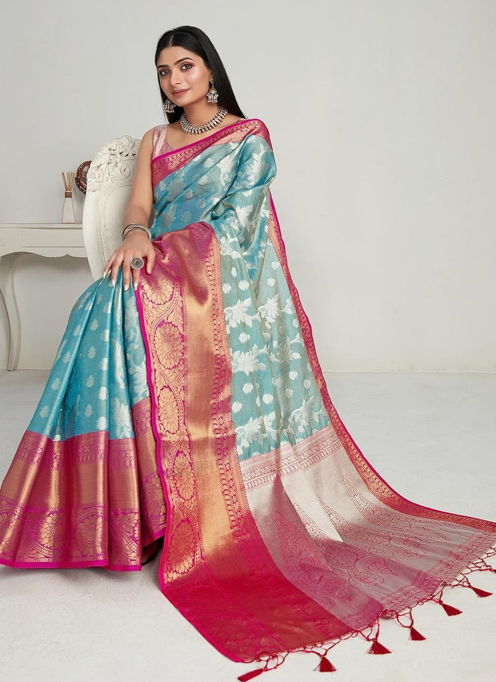 Classic Weaving Zari Kanjivaram Silk Saree - S5308