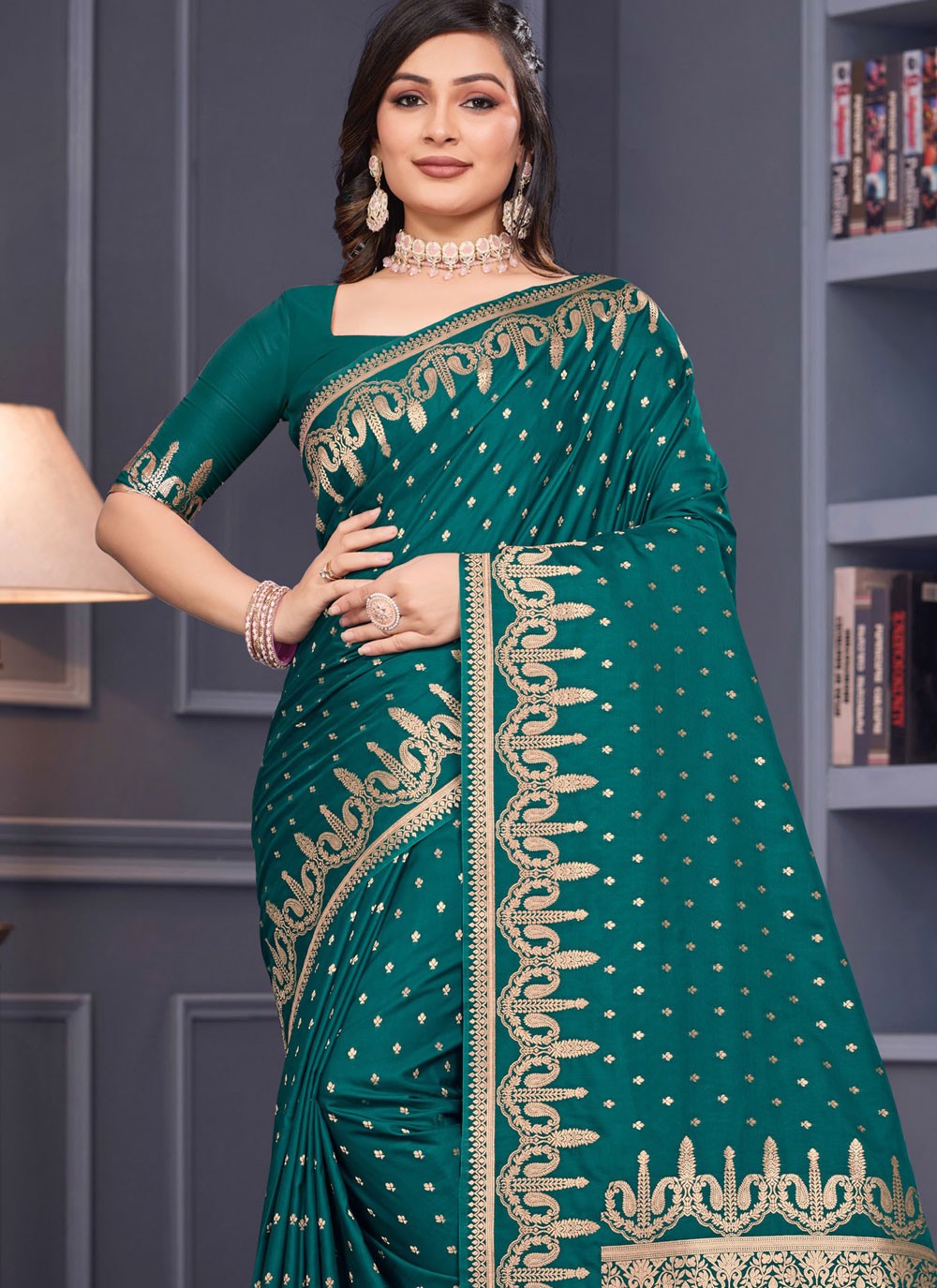 Weaving Zari Silk Saree - S12195