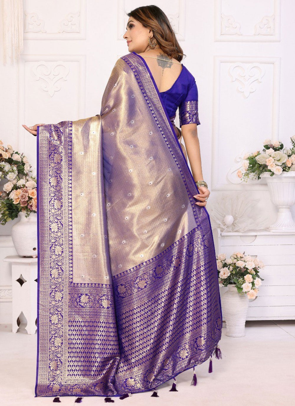 Weaving Zari, Zari Banarasi Silk Saree - S12052