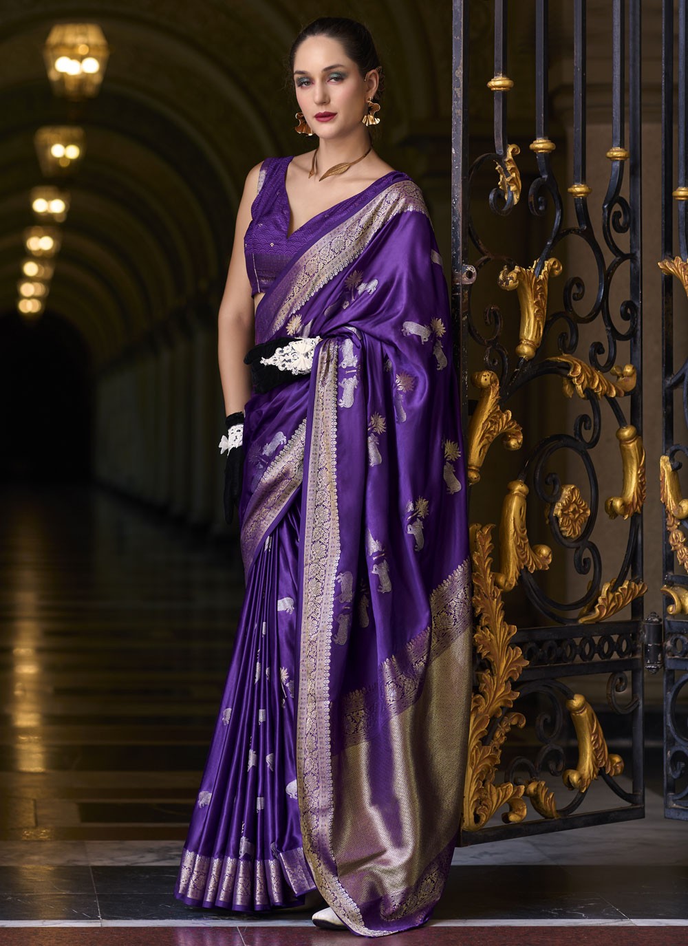 Classic Weaving Zari Satin Silk Saree - S9129