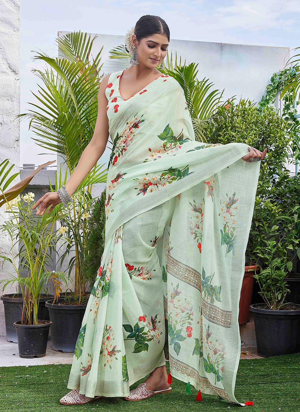 Contemporary Digital Print Linen Green Saree - S11017