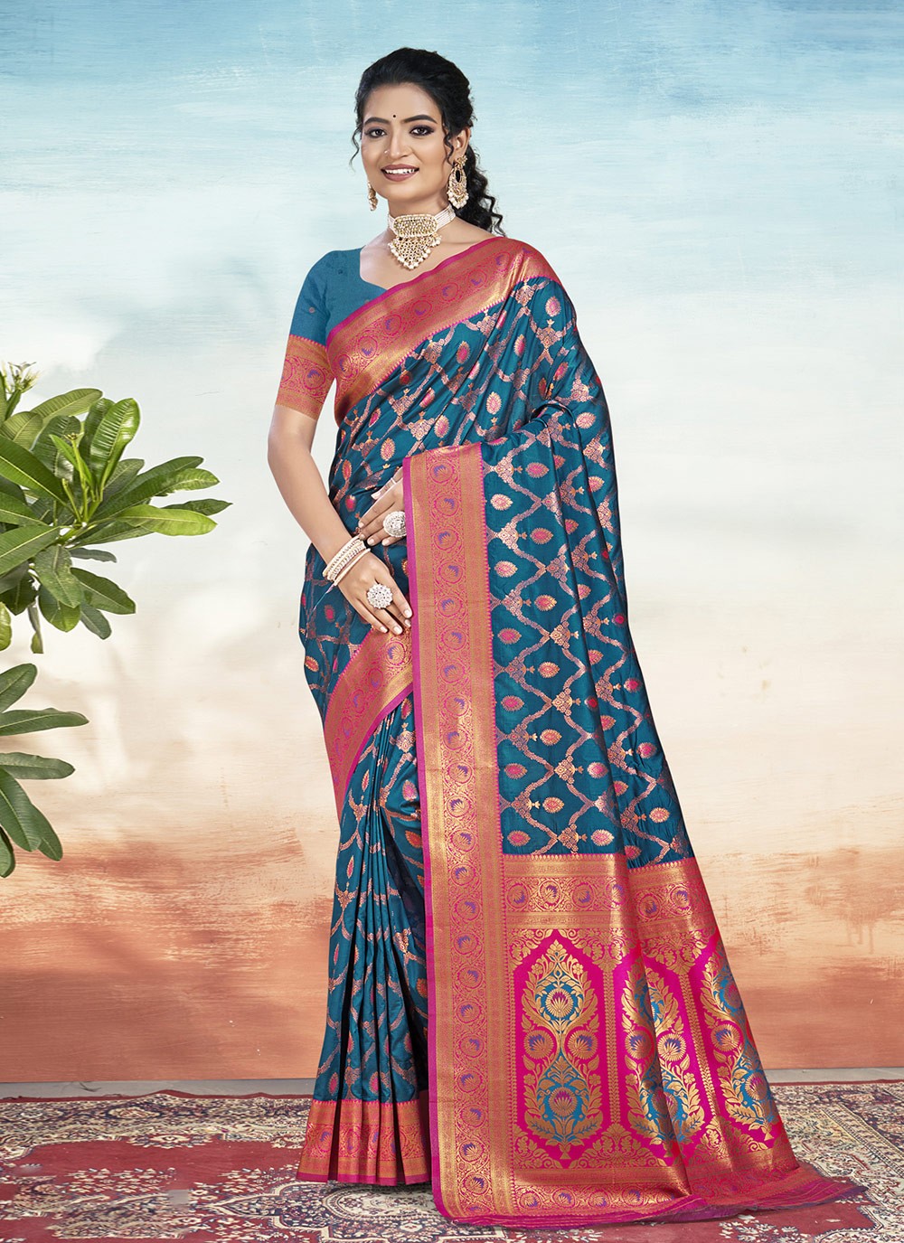 Contemporary Weaving Zari Silk Green Saree - S11147