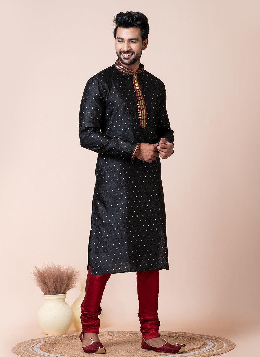 Buttons Cotton Black Kurta Pyjama - M8587