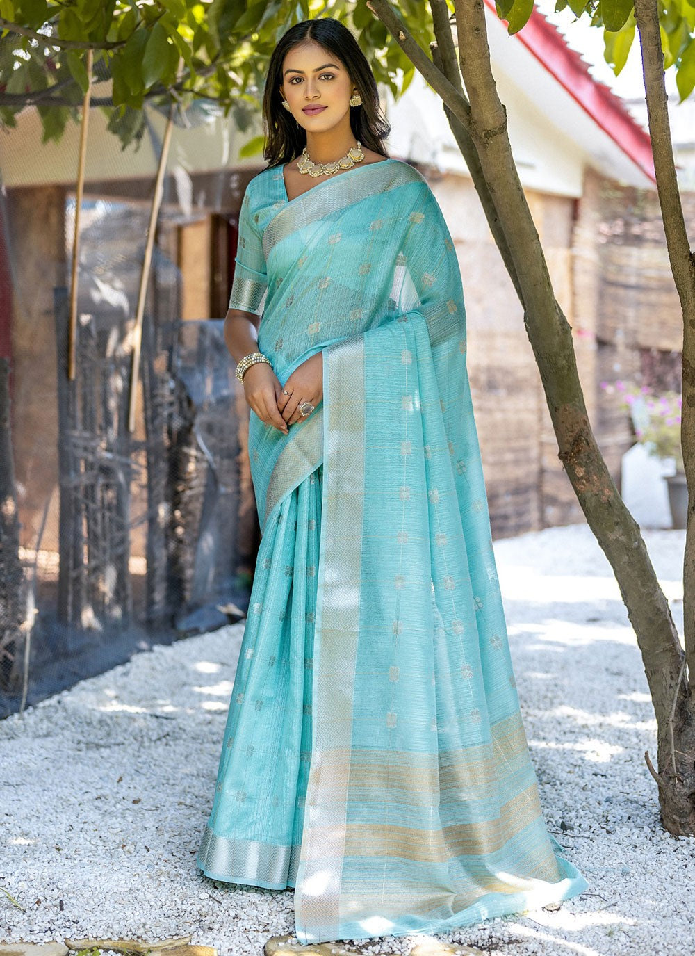 Trendy Woven Cotton Saree - S5653