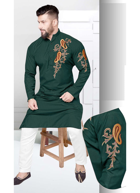 Resham Cotton Green Kurta Pyjama - M2228