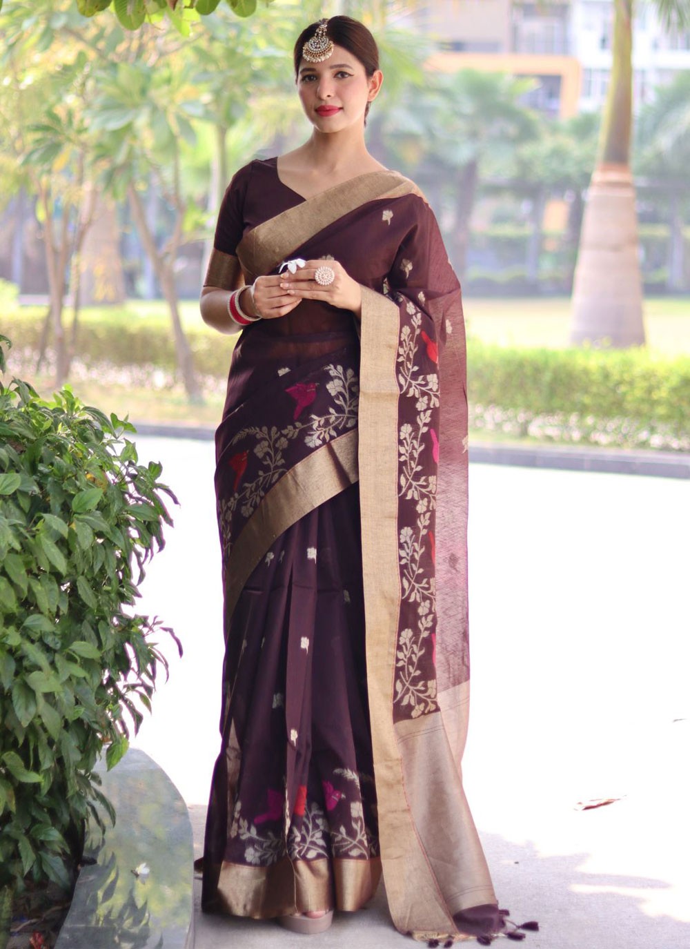 Trendy Woven Cotton Silk Saree - S4316