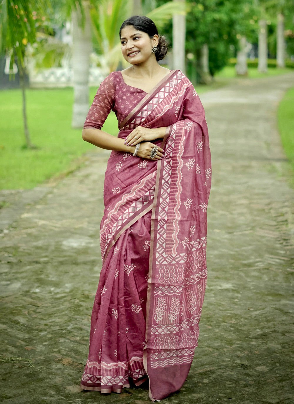 Woven Cotton Saree - S12042