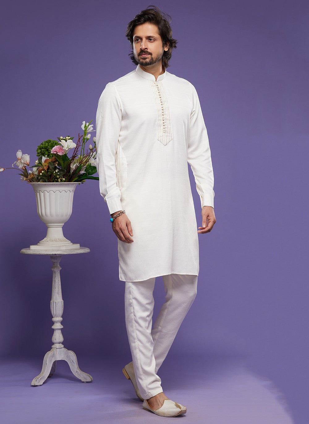 Thread Banarasi Silk Cream Kurta Pyjama - M6054