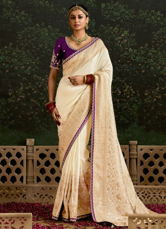 Classic Border Work Pure Dola Saree - S9686