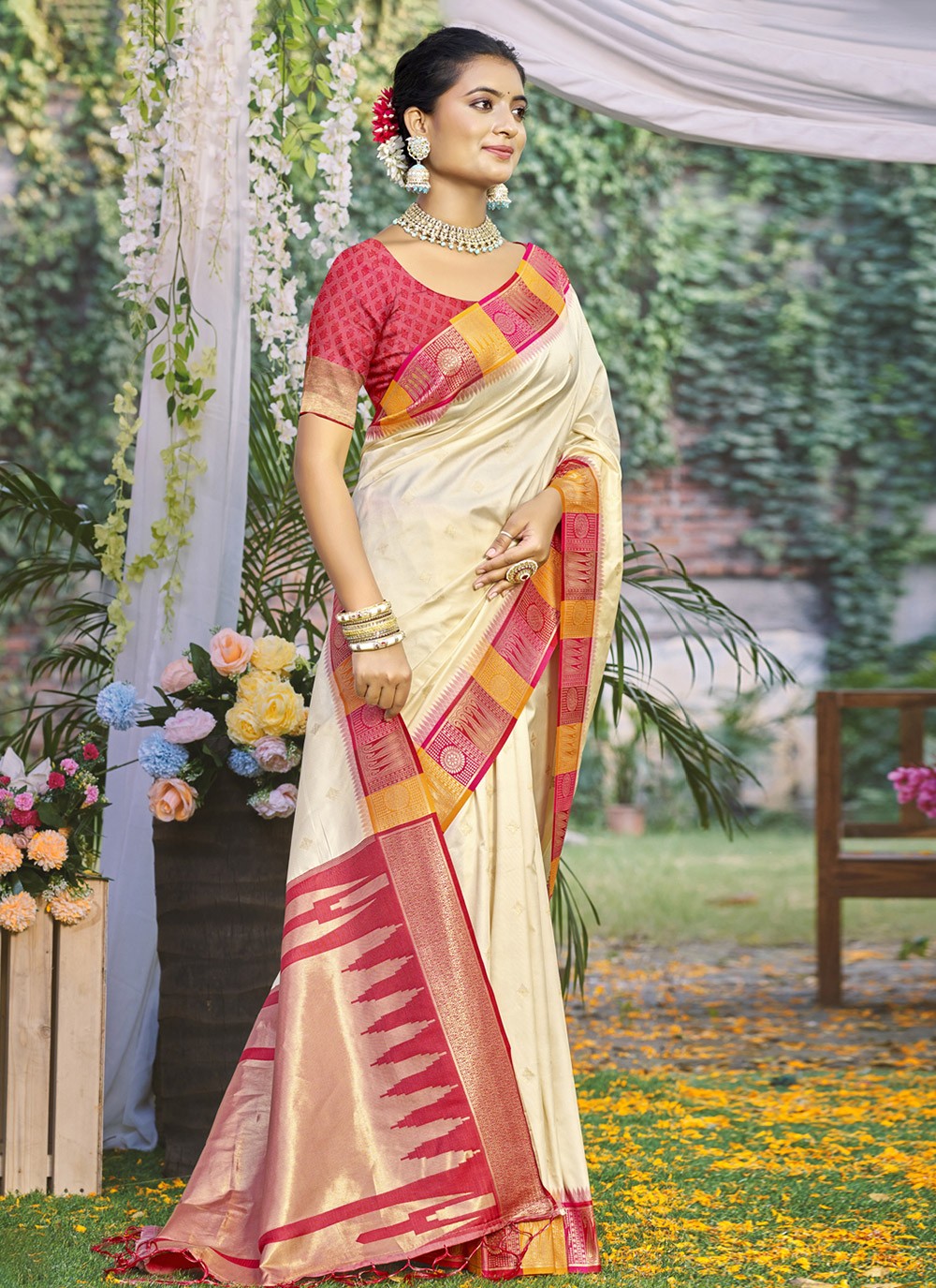 Classic Weaving Zari Silk Saree - S9861