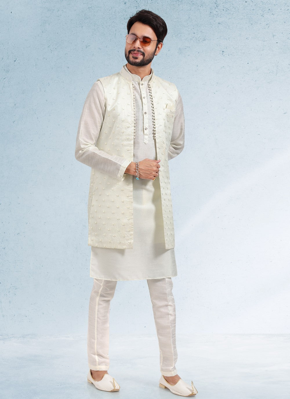 Thread Banarasi Silk Cream Kurta Payjama With Jacket - M4607