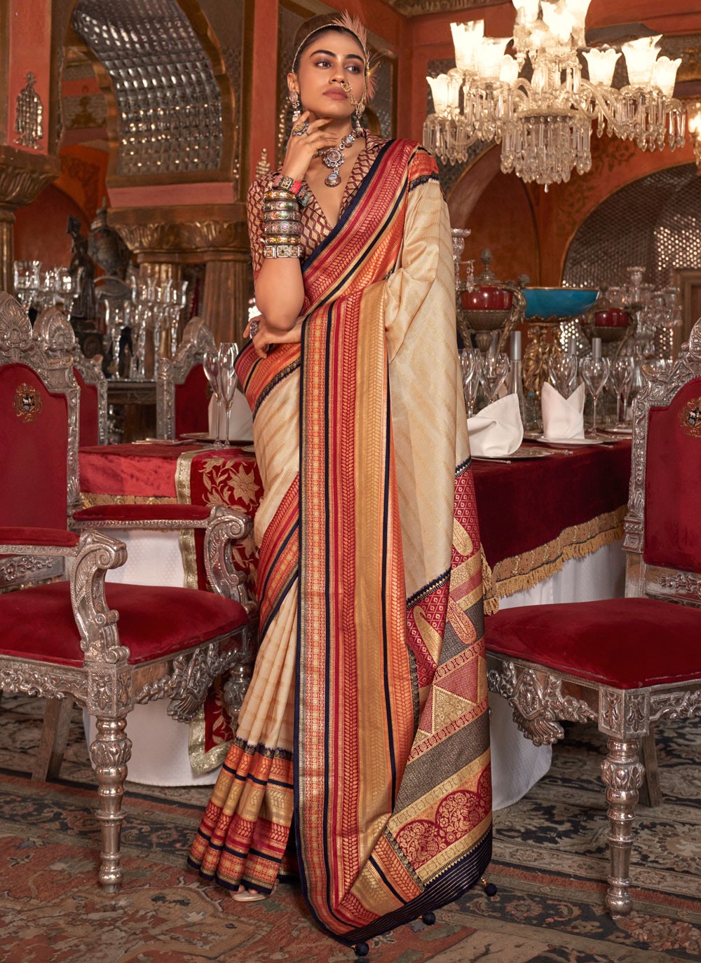 Classic Weaving Zari Silk Saree - S8965