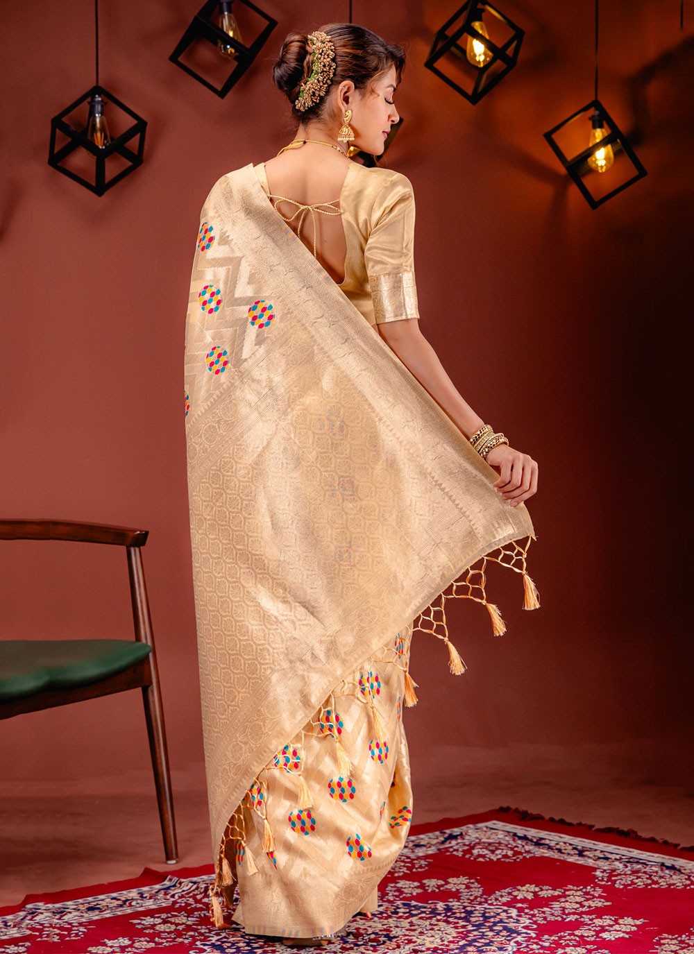 Classic Zari Kanjivaram Silk Saree - S7079