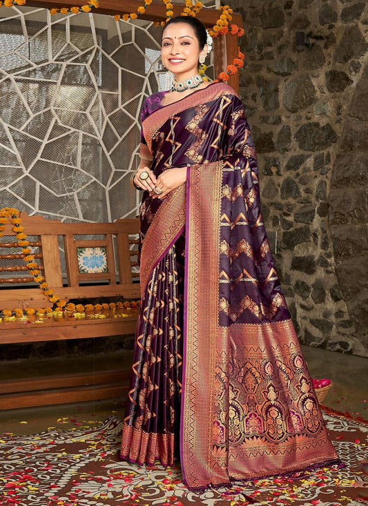 Traditional Weaving Zari Silk Saree - S6788