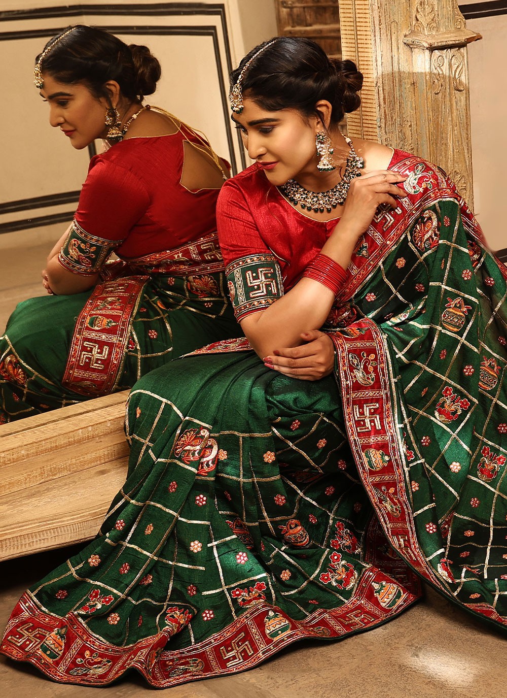 Classic Diamond Silk Saree - S2680