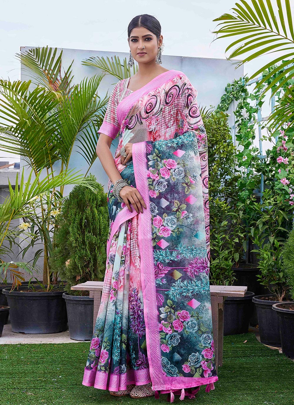 Contemporary Digital Print Linen Green Saree - S11017