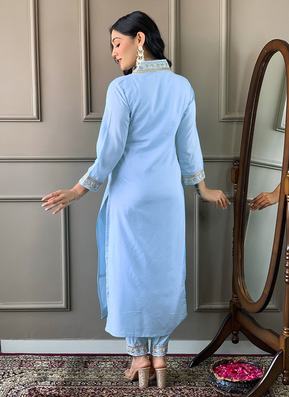 Silk, Viscose Salwar Suit - T3285