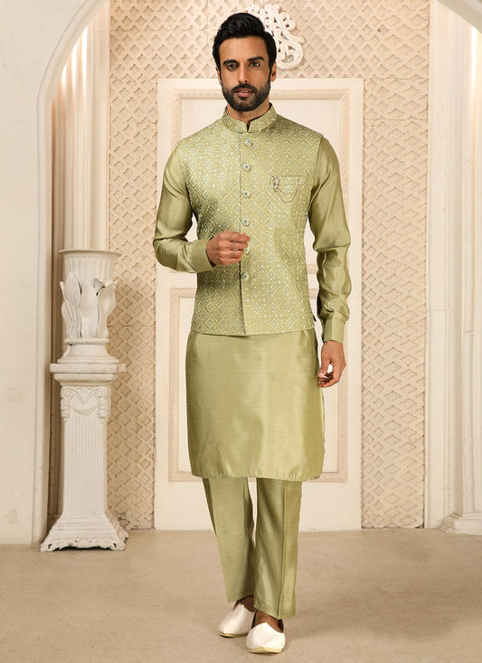 Embroidered Banarasi Silk Green Kurta Payjama With Jacket - M4285