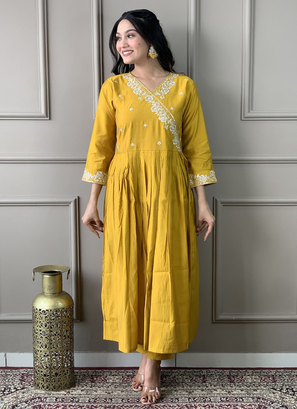 Chanderi , Viscose Pant Style Suit - T3295