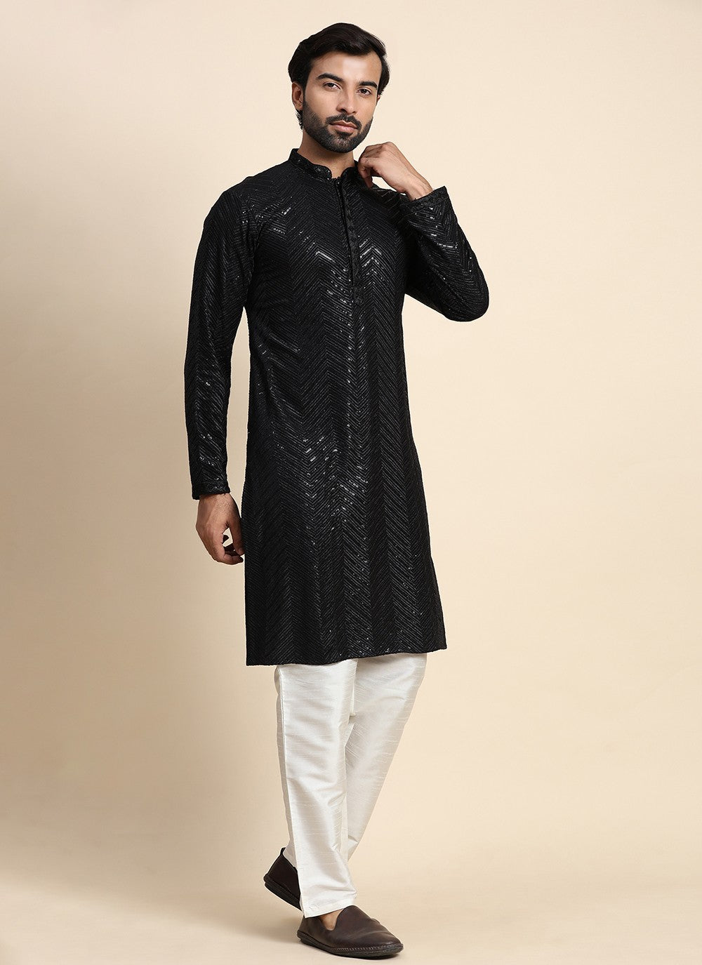 Embroidered Cotton Black Kurta Pyjama - M8448