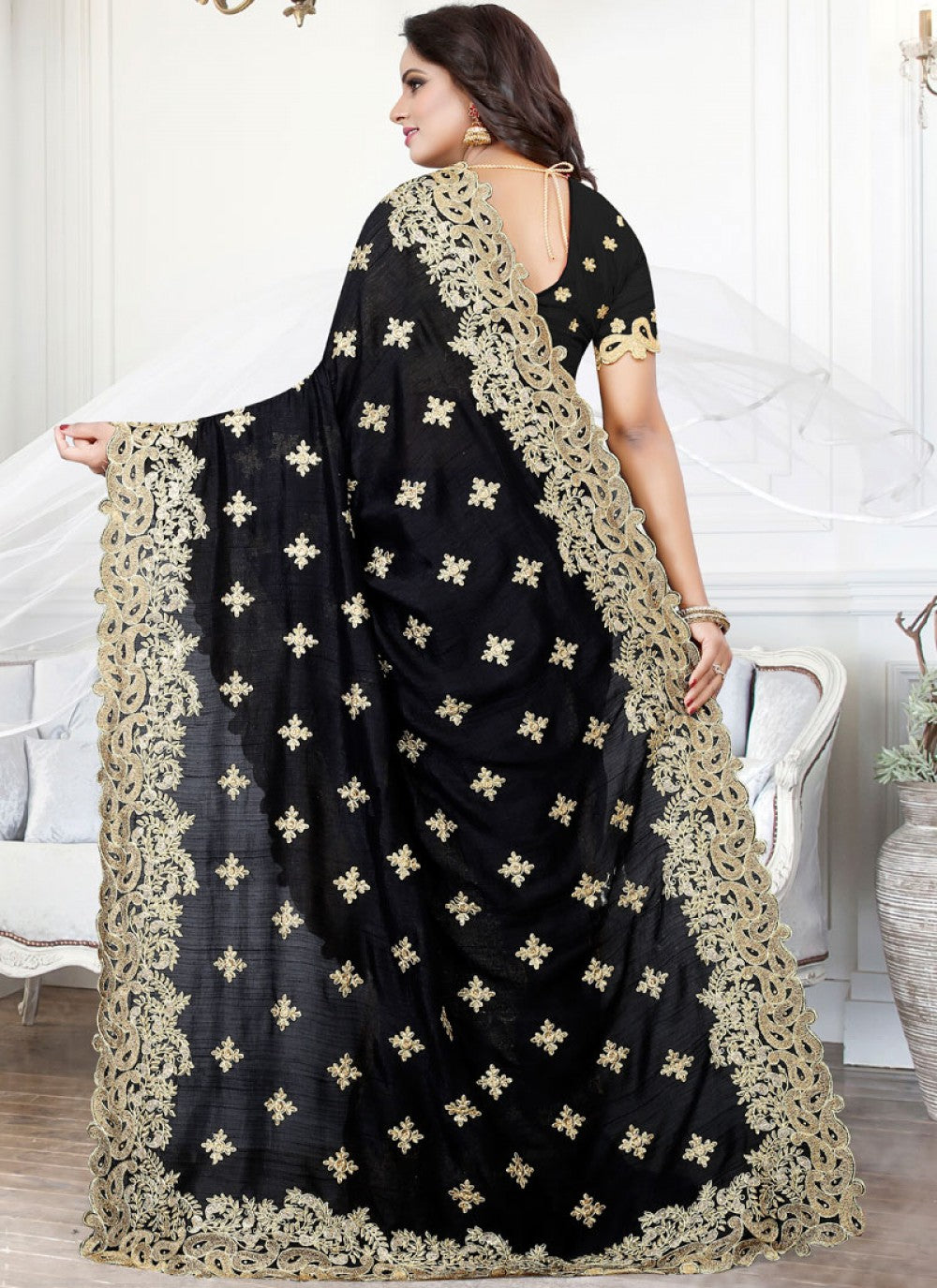 Traditional Embroidered Silk Saree - S0116