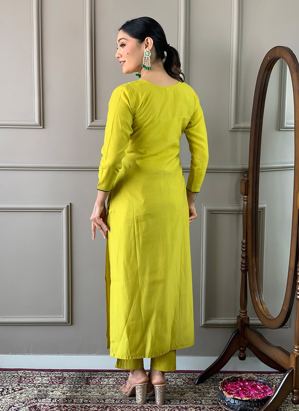 Chanderi , Viscose Pant Style Suit - T3187