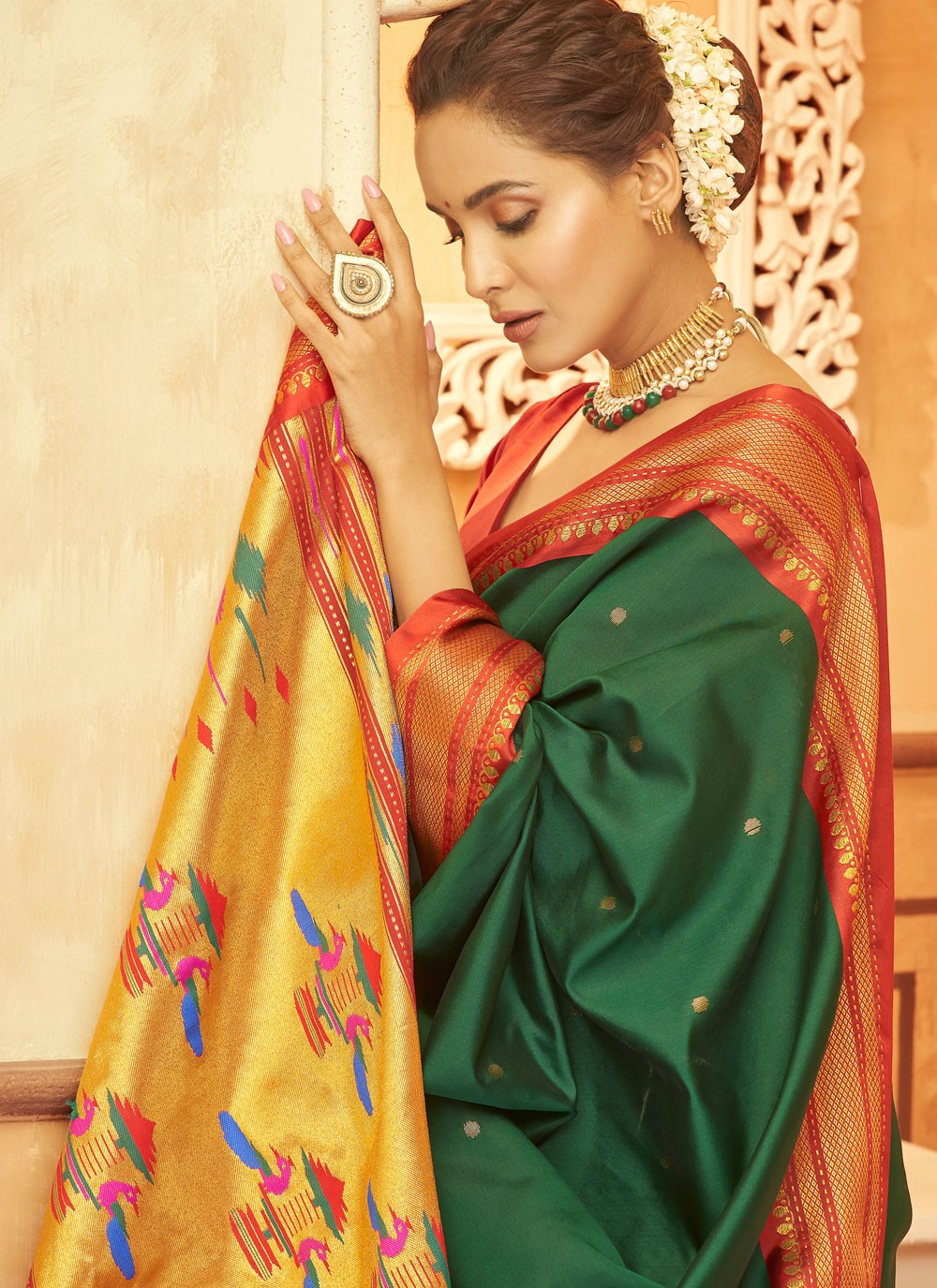 Classic Woven Fancy Fabric Saree - S8959