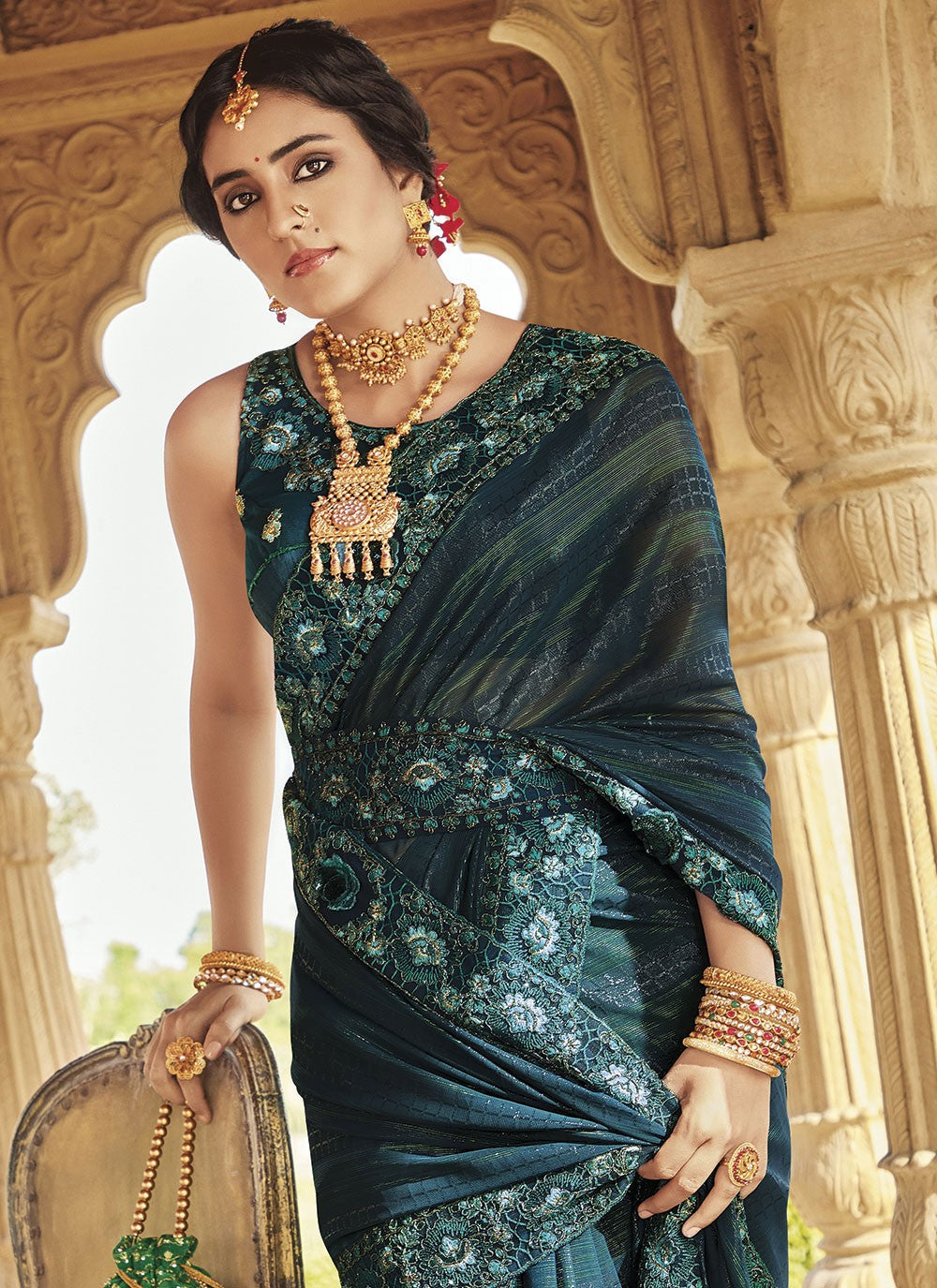 Trendy Embroidered Fancy Fabric Saree - S4814