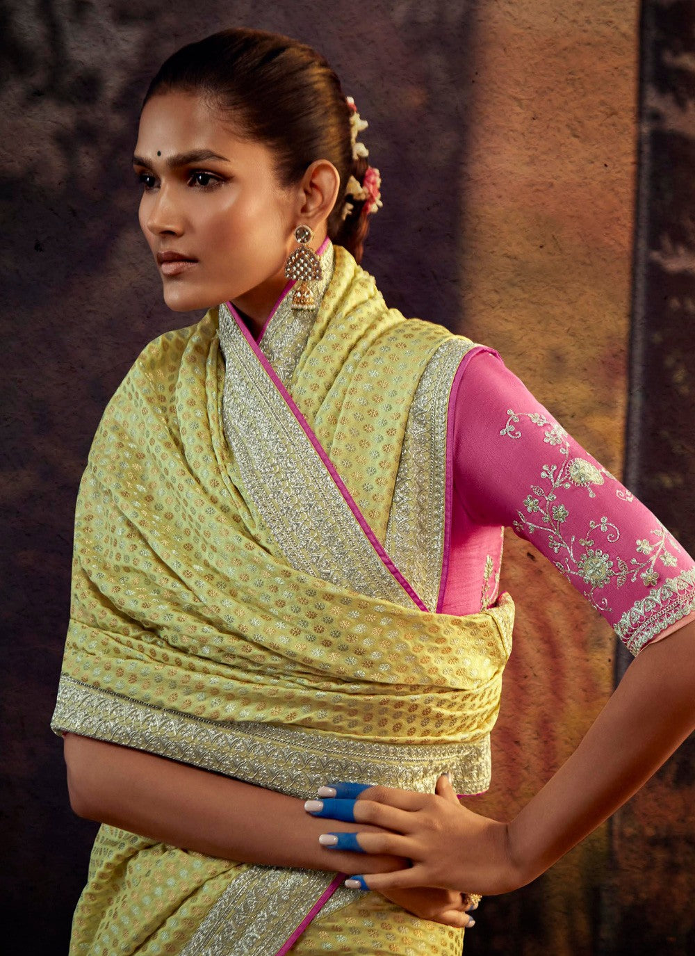 Trendy Border Work Fancy Fabric Saree - S3475