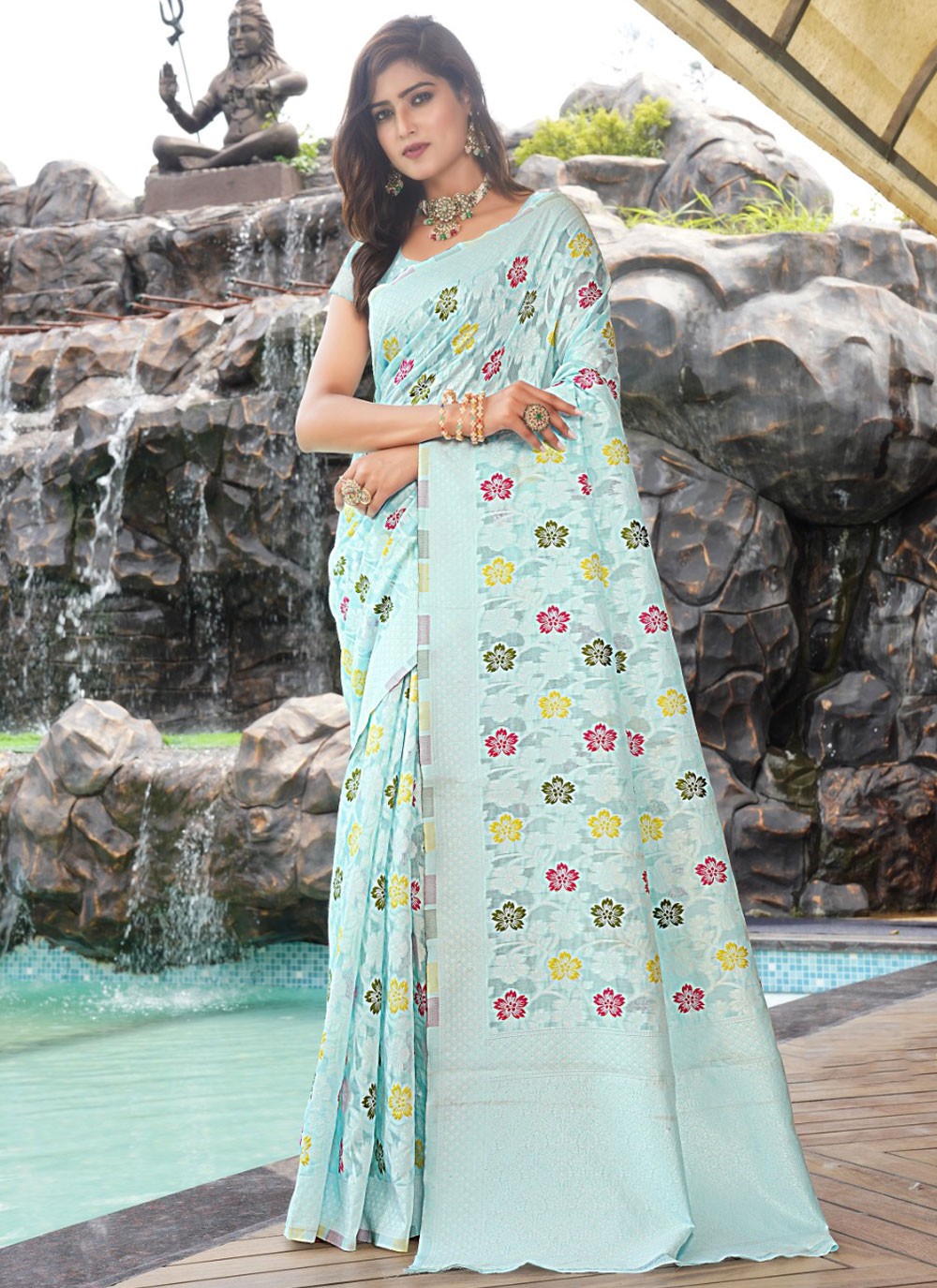 Classic Weaving Zari Fancy Fabric Saree - S9281