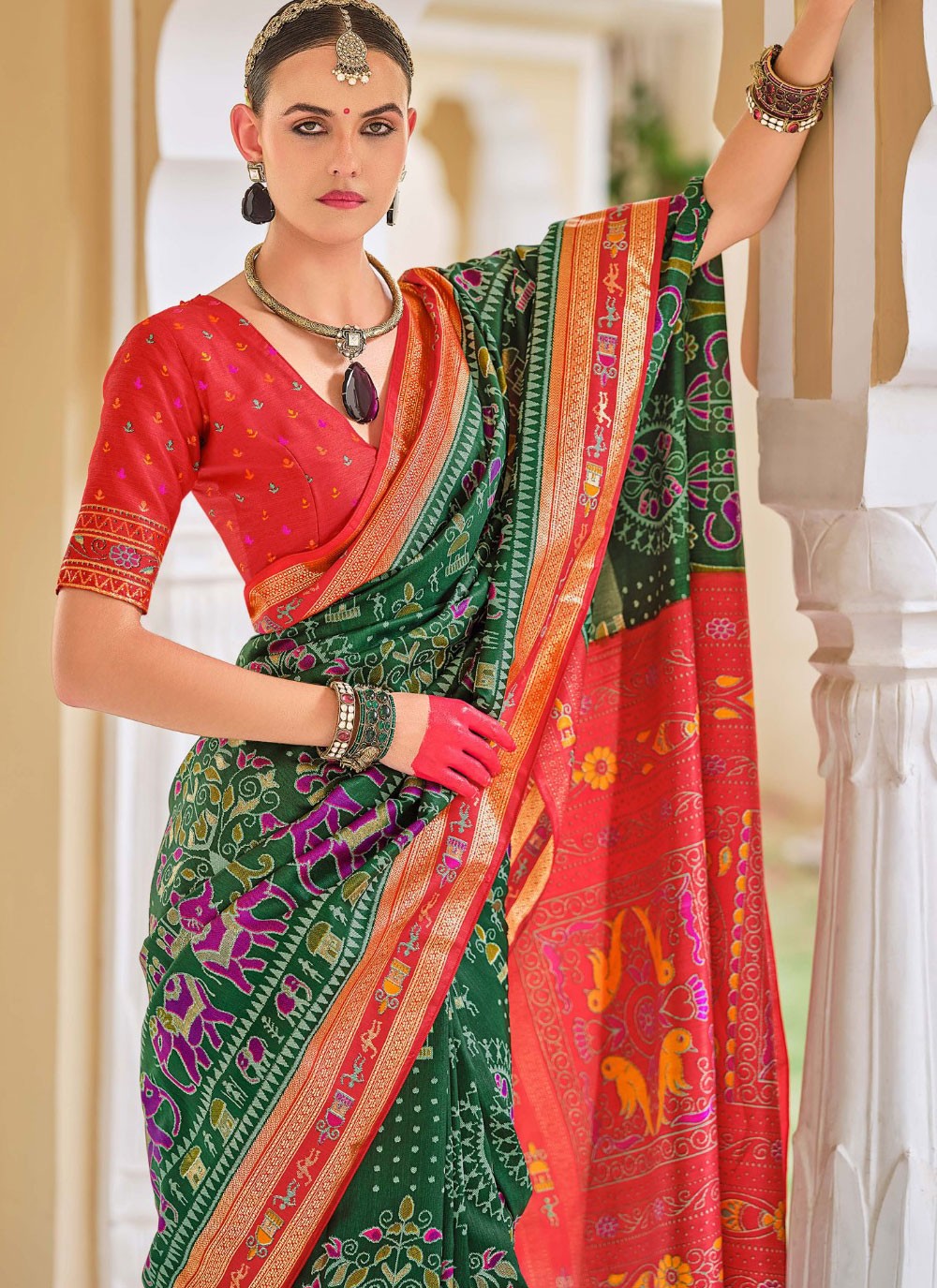 Classic Foliage Prints Silk Saree - S9633