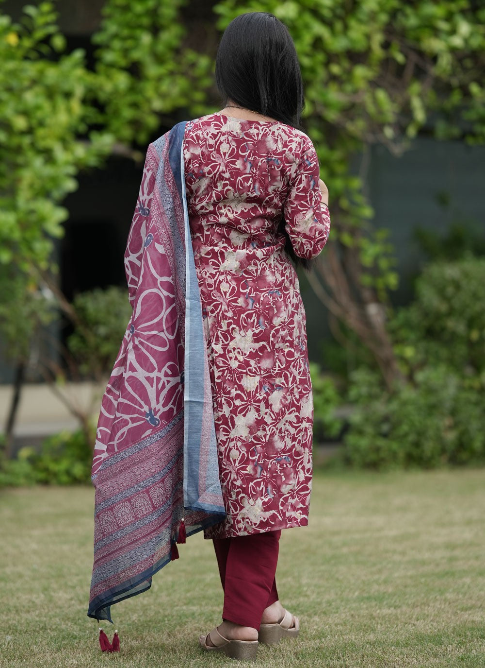 Foliage Prints Modal Pant Style Suit - T4776