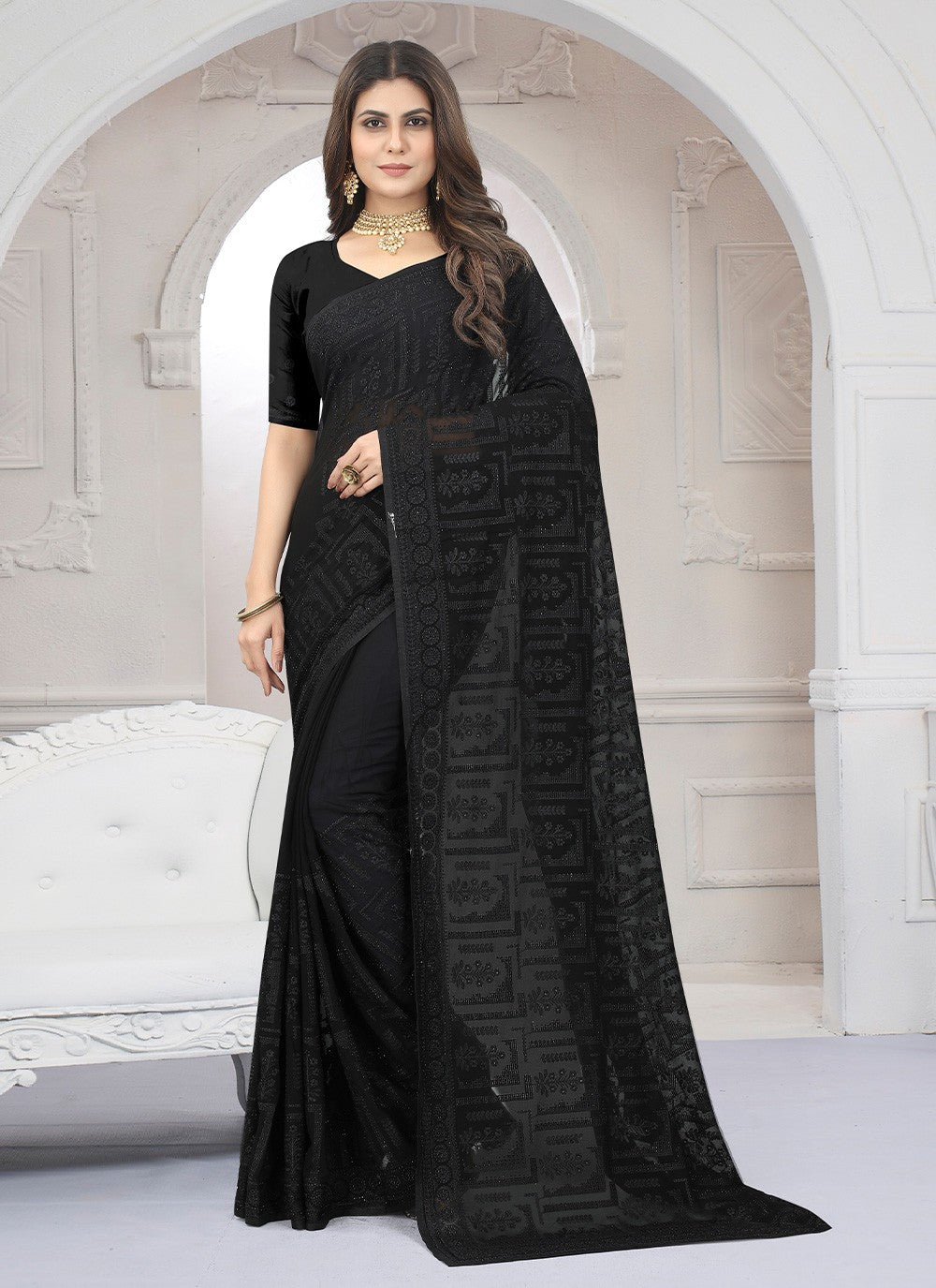 Trendy Embroidered Net Saree - S2762