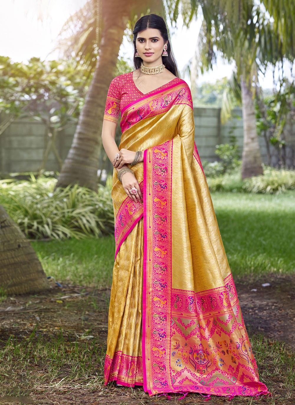 Weaving Zari Silk Saree - S12154