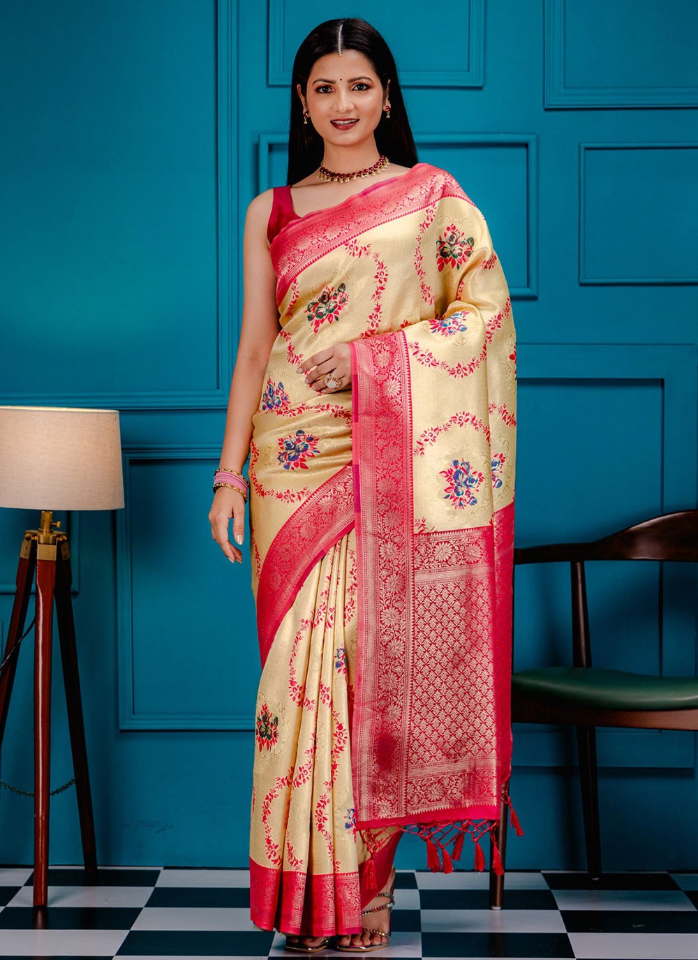 Classic Zari Kanjivaram Silk Saree - S7079