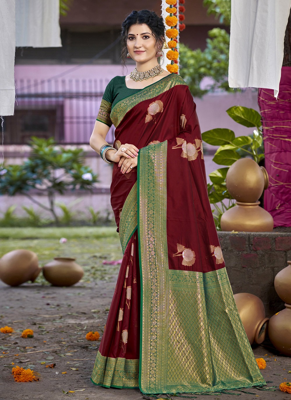 Trendy Weaving Zari Silk Green, Pink Saree - S11447