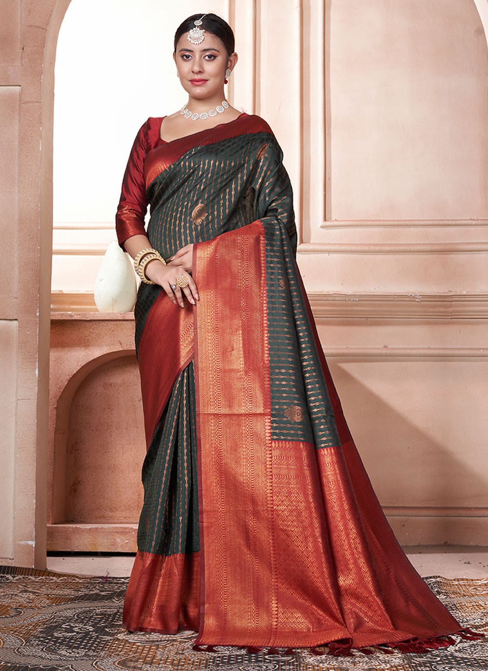 Classic Woven Kanjivaram Silk Saree - S6444