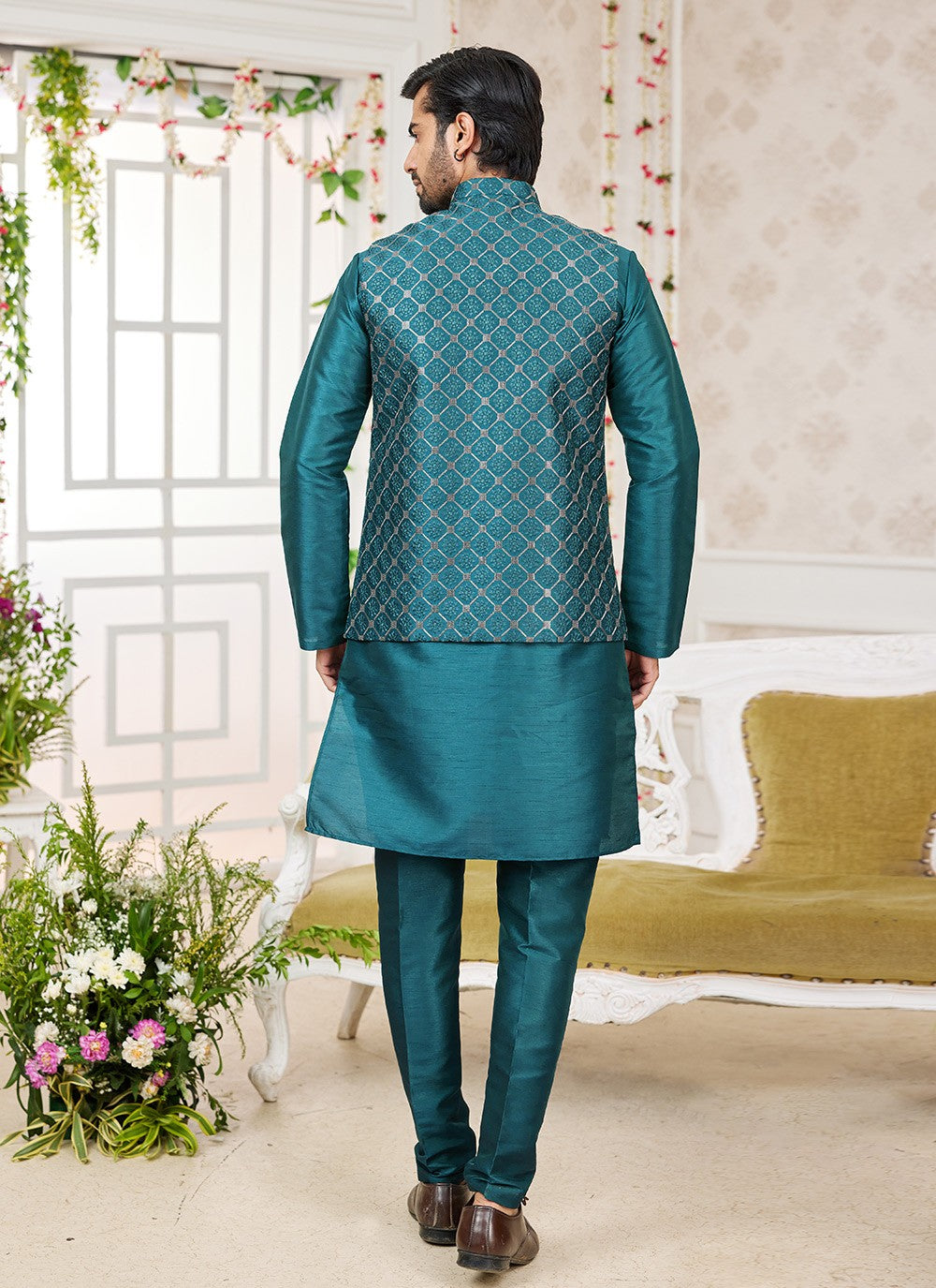 Machine Embroidery Banarasi Silk Green Kurta Payjama With Jacket - M8754